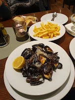 Muscheln Mit Extra Pommes